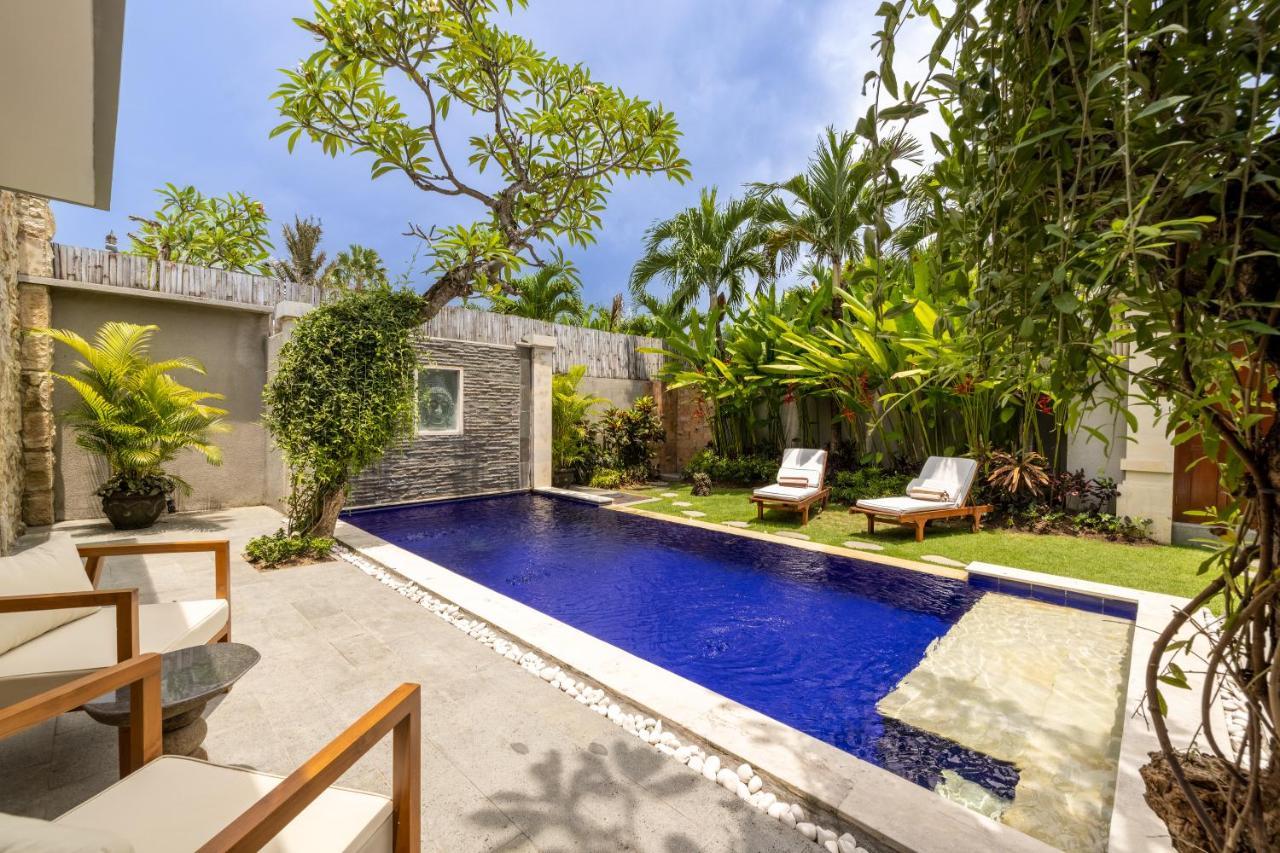 Bali Voyage Vila Seminyak Exterior foto